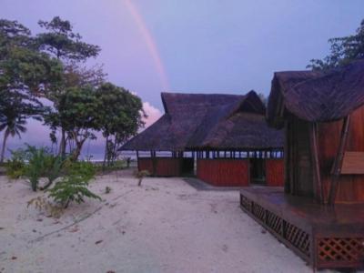 Southern Mentawai Outpost Hotel Sibigau Island Ngoại thất bức ảnh