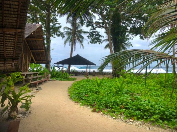 Southern Mentawai Outpost Hotel Sibigau Island Ngoại thất bức ảnh